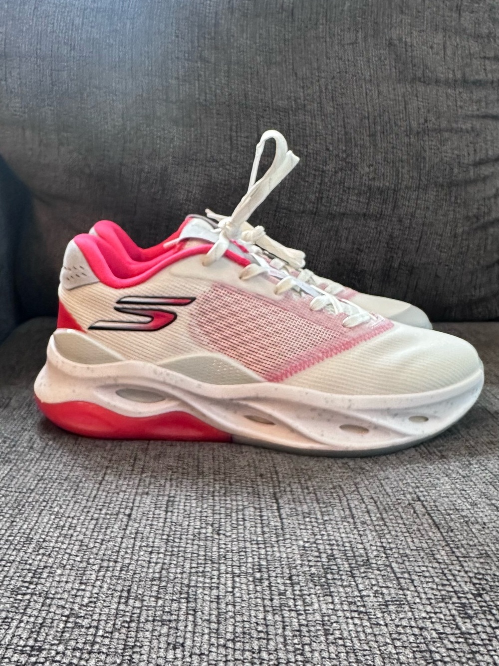 Skechers SKX Float basketball shoes 8.5